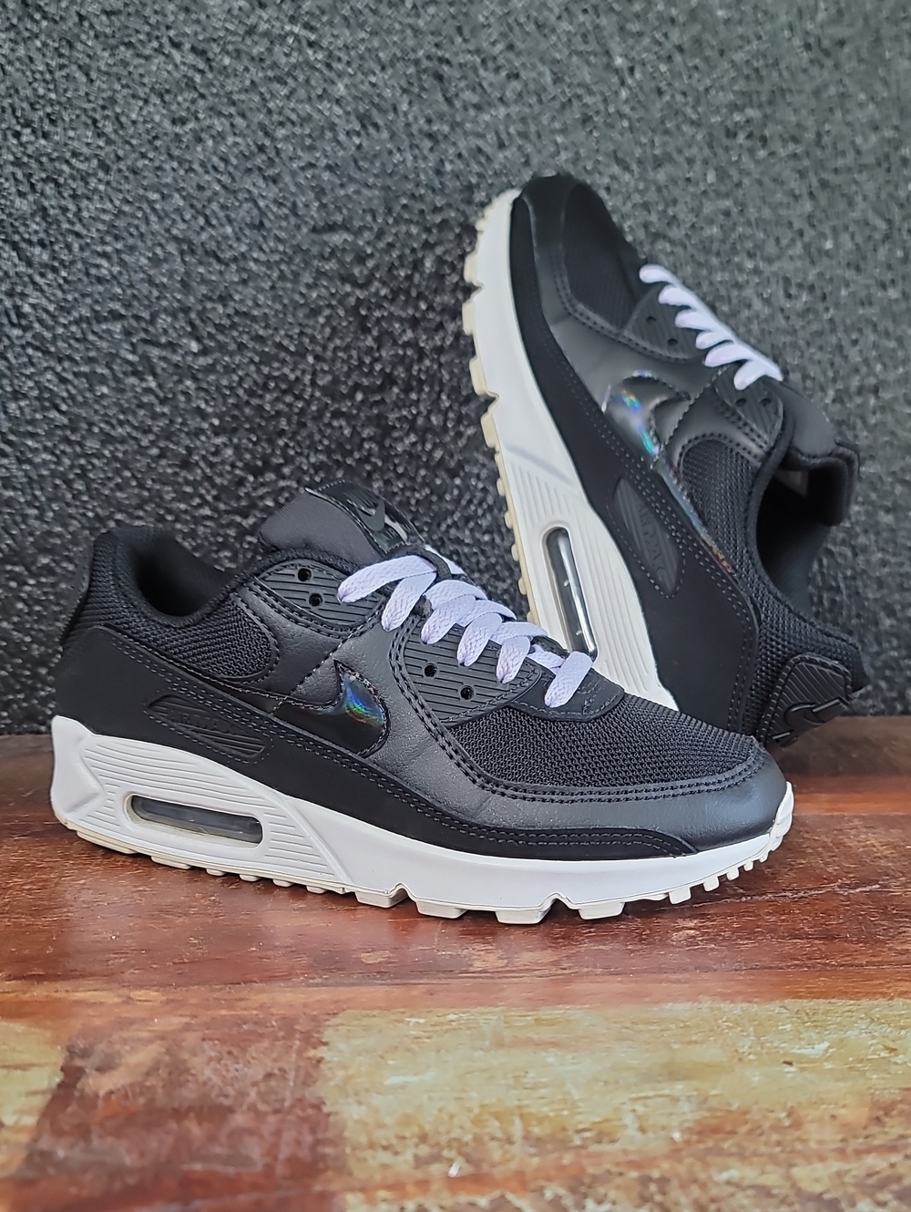 🔥 Nike Air Max 90 'Twist' 🔥 "Black/Iridescent/Purple" Wmns 6, Great Condition